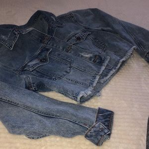 Sneak Peek Cropped Denim Jacket
